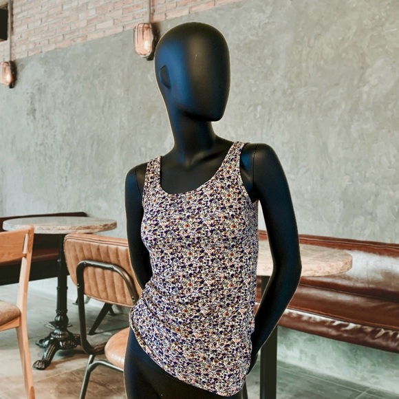 Floral Tank Top - Picture 1 of 4